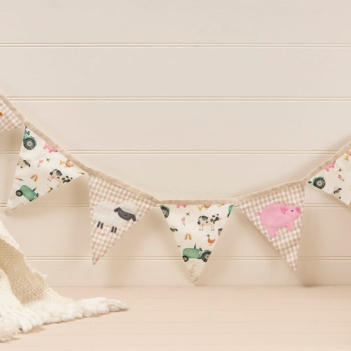 Langs Mini Farm Animals Embroidered And Printed 7 Flag Bunting