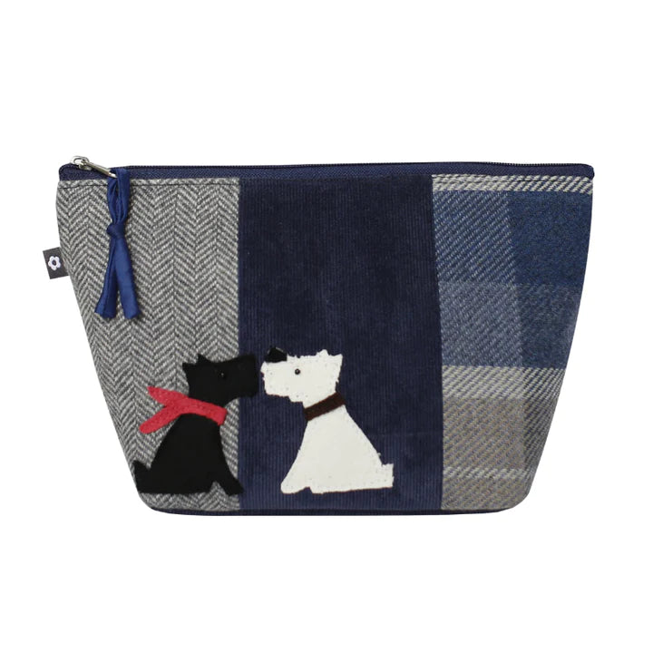 Earth Squared Applique Dog Simple Make-Up Bag