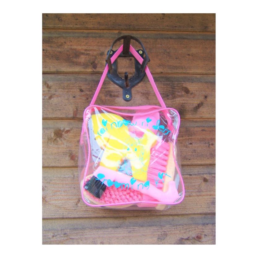 Rainbow Riders Pink Grooming Kit