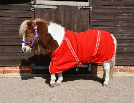 Rhinegold Red Mini Fleece Rug